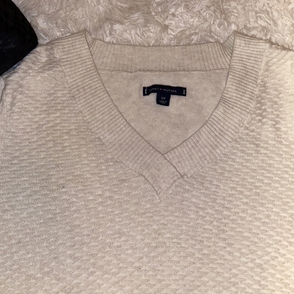 Women’s Tommy Hilfiger Sweater - Picture 5 of 10